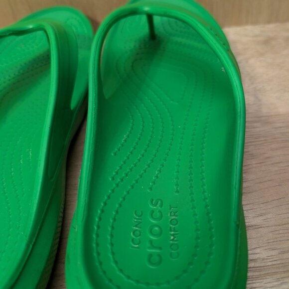 Crocs Kadee Thong Sandals Unisex Men's 6 Women's 8 Green Iconic Comfort - Picture 4 of 11